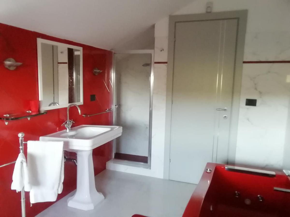 Suite con vista Vezzi Portio Extérieur photo